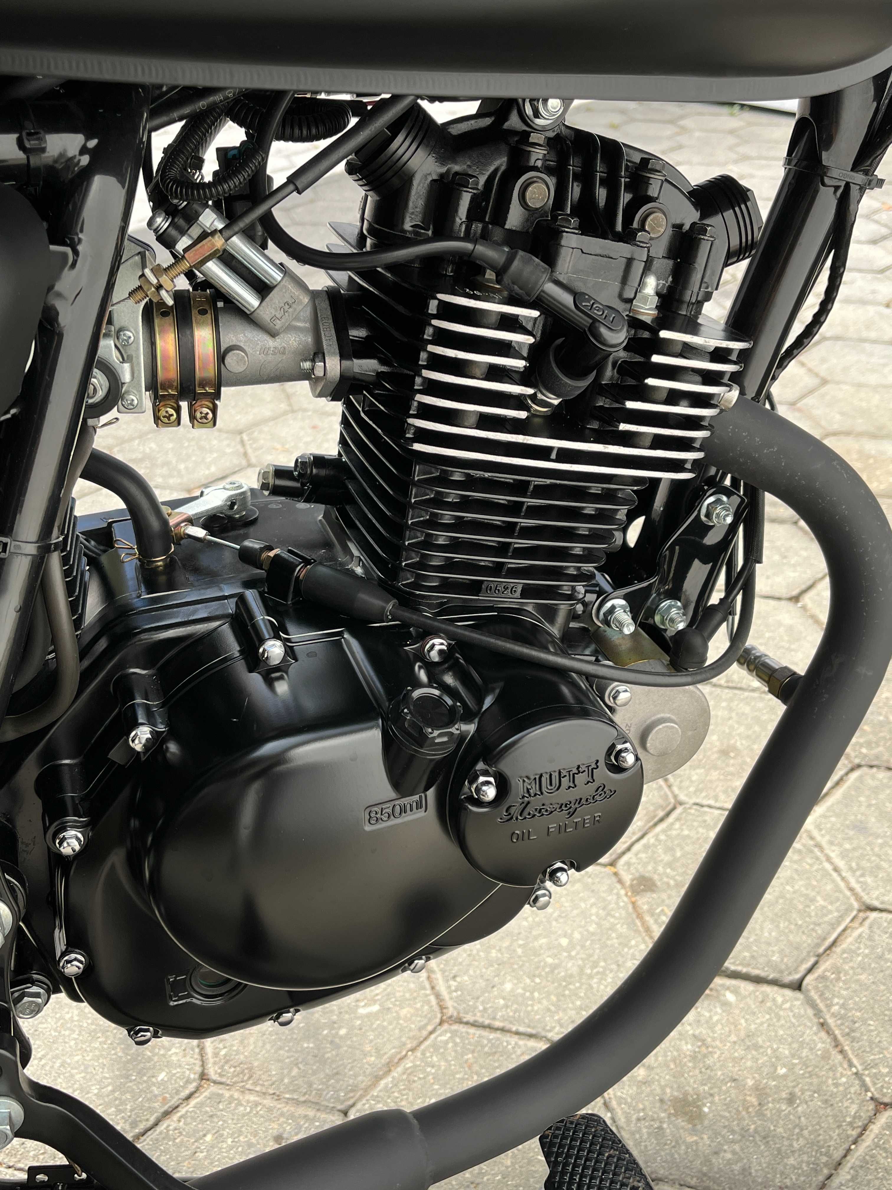 Mutt 125 cc excelente