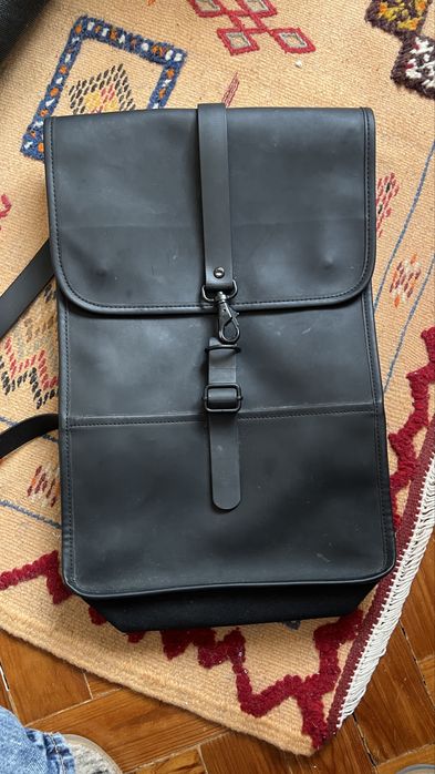 Mochila Rains Original - Impermeável