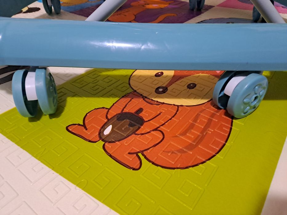 Продам дитячі ходунки