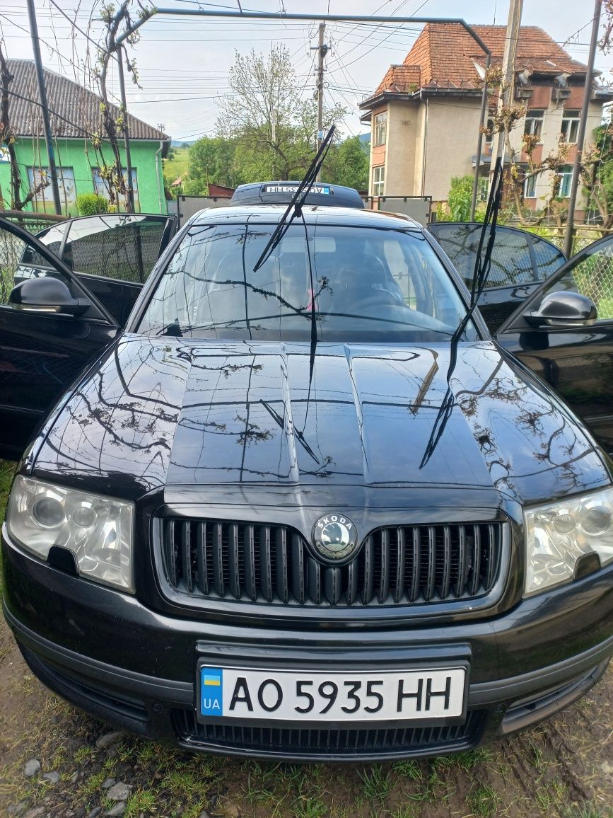 Продам шкода суперб