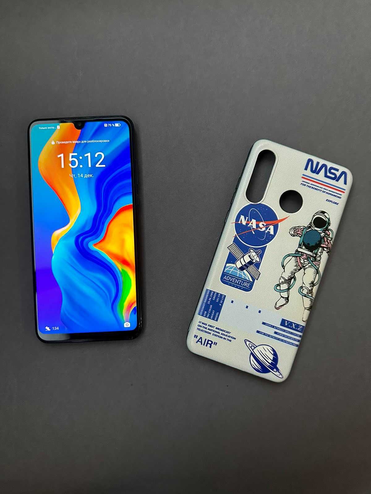 Huawei P30 Lite/128 GB + чехол