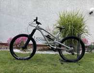Yt capra base xxl 2021 enduro 27,5 180 skoku downhill superenduro