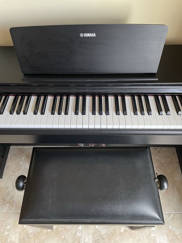 Piano Yamaha Ydp 143