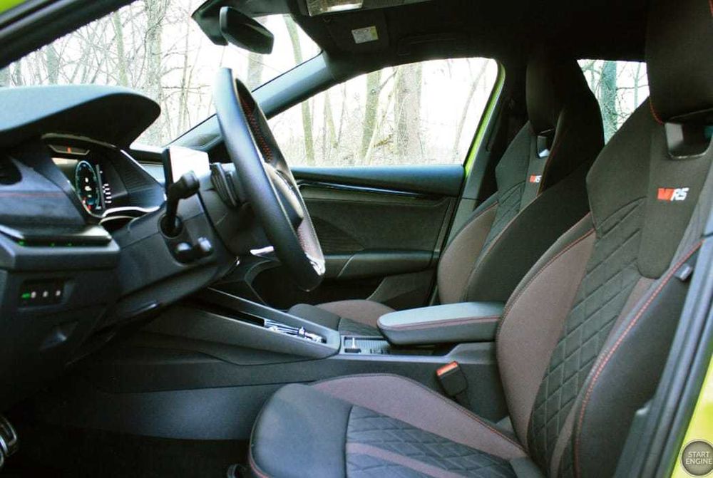 Wynajem samochodu wypożyczenie auta Skoda Octavia RS 4x4 2.0 DIESEL