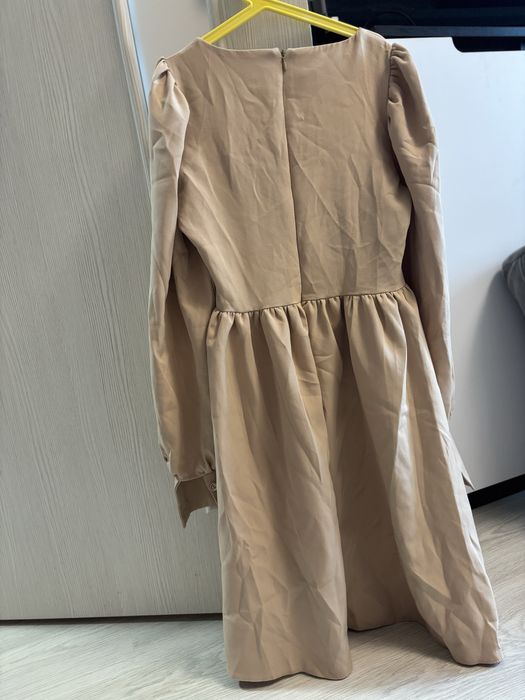 Продам сукню