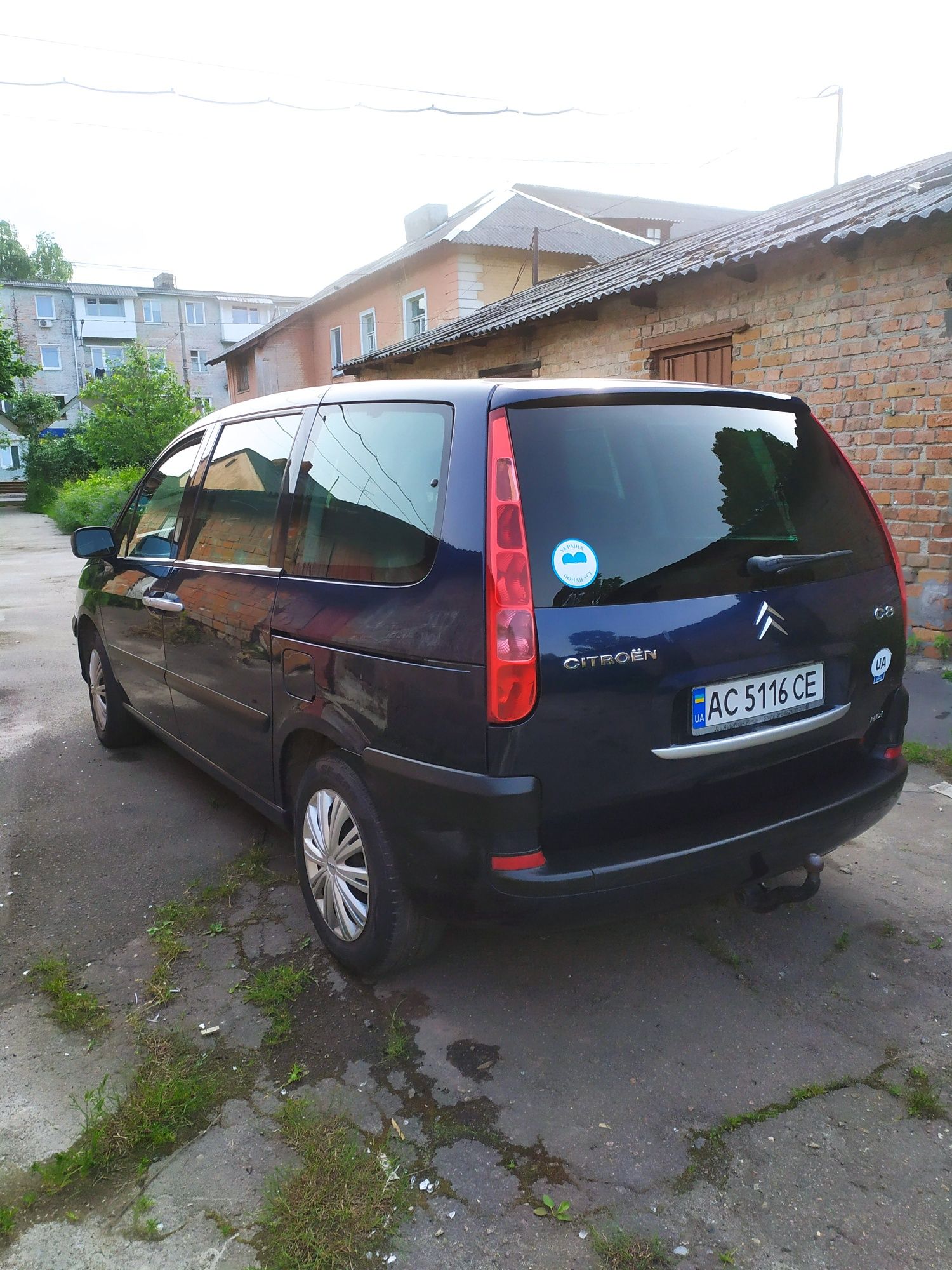 Автомобіль Citroen c8