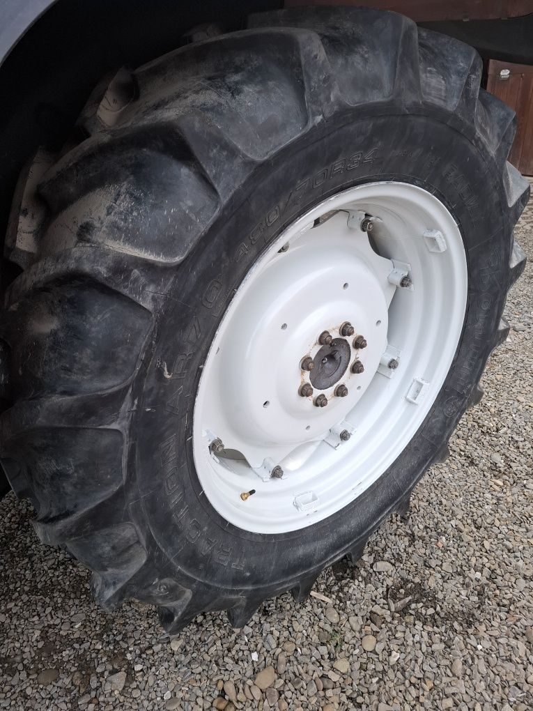 New Holland koła opona 480/70 R34
