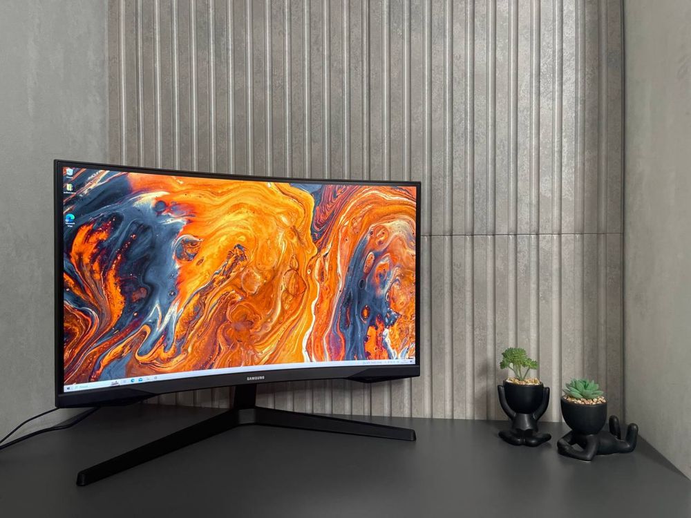 2K Вигнутий ігровий Монітор 27 дюймів Samsung  C27G55T