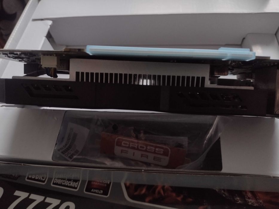 Відеокарта Asus HD7770 2 gb