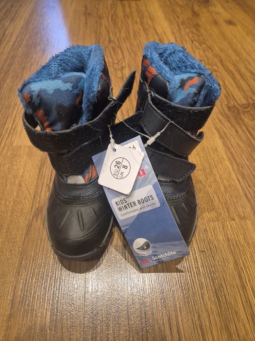 Buty zimowe Nowe rozm 26