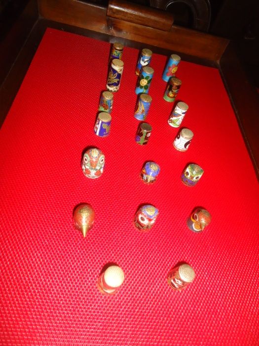 Colecção de Dedais de Cloisonne