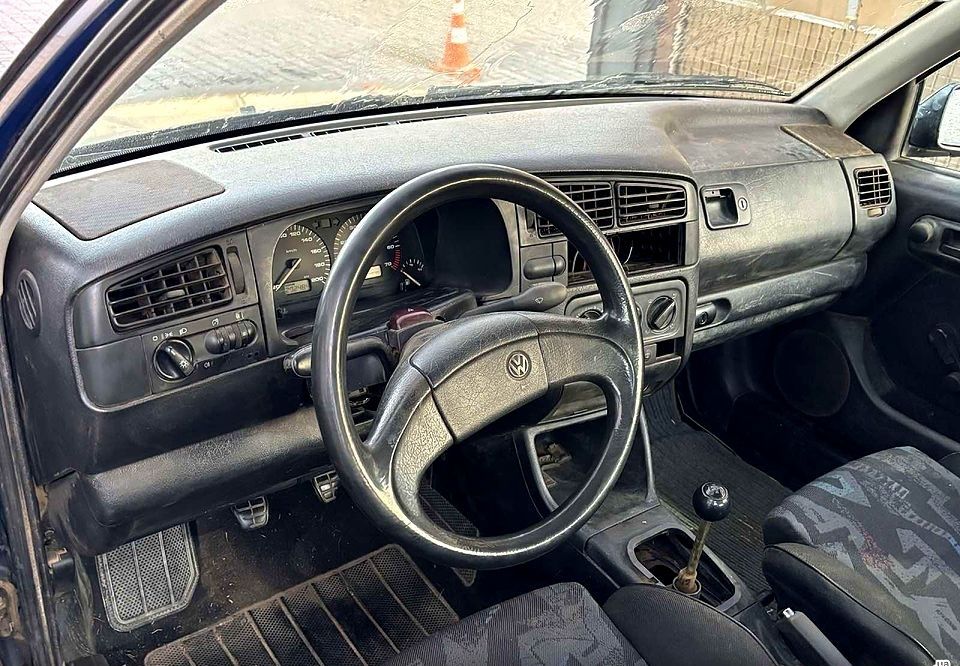 Продам Volkswagen Golf