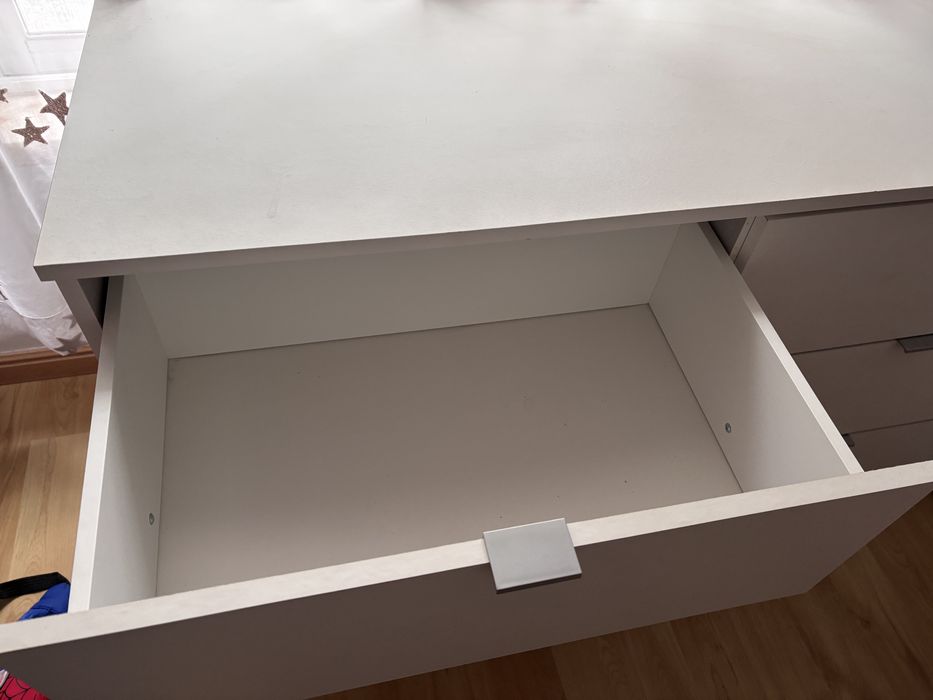 Comoda com 6 gavetas