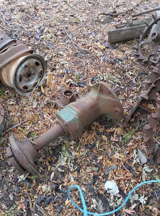 Продам полуось ЮМЗ