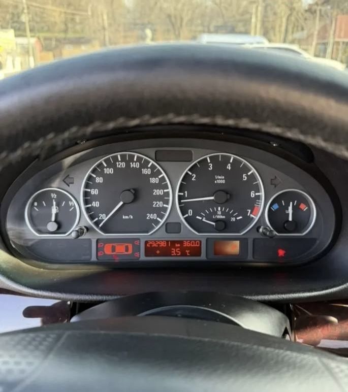Продам BMW e46 рест 2004р.