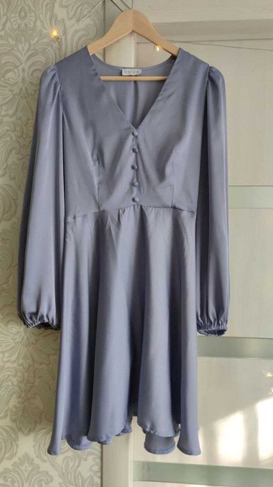 Продам сукню бренд Vovk.  Розмір L.