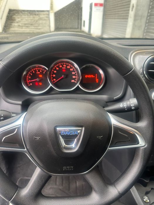 Dacia Sandero II 1.0 2021 • Gasolina • Oportunidade • Revisão completa