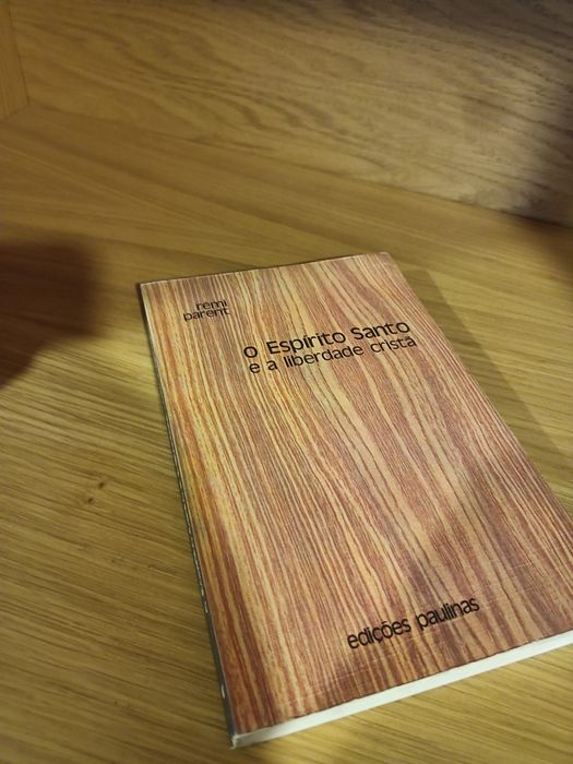 Vendo o Livro: O espírito santo e a liberdade cristã