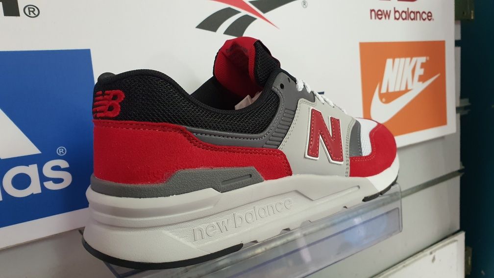 New Balance 44,5 - 28,5 cm