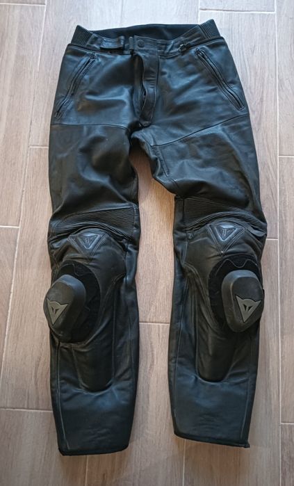 Conjunto Calças e Casaco Dainese