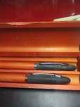Caneta e roller Petroloures
