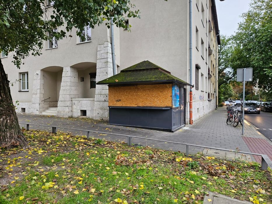 Kiosk / pawilon handlowy do wynajęcia | Centrum Krakowa | Królewska