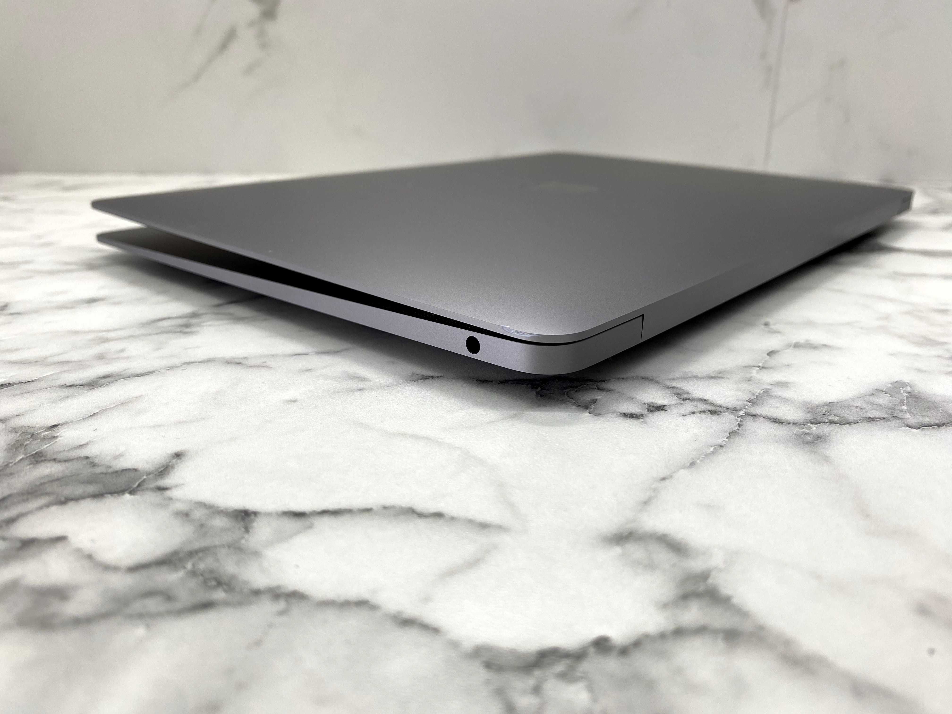 НОУТБУК MacBook Air 13 2020 M1 / 8 GB / 256GB (A2337) Space Grey