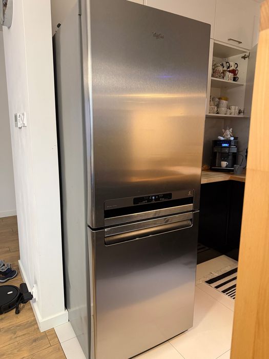Lodówka Whirlpool WBA43982