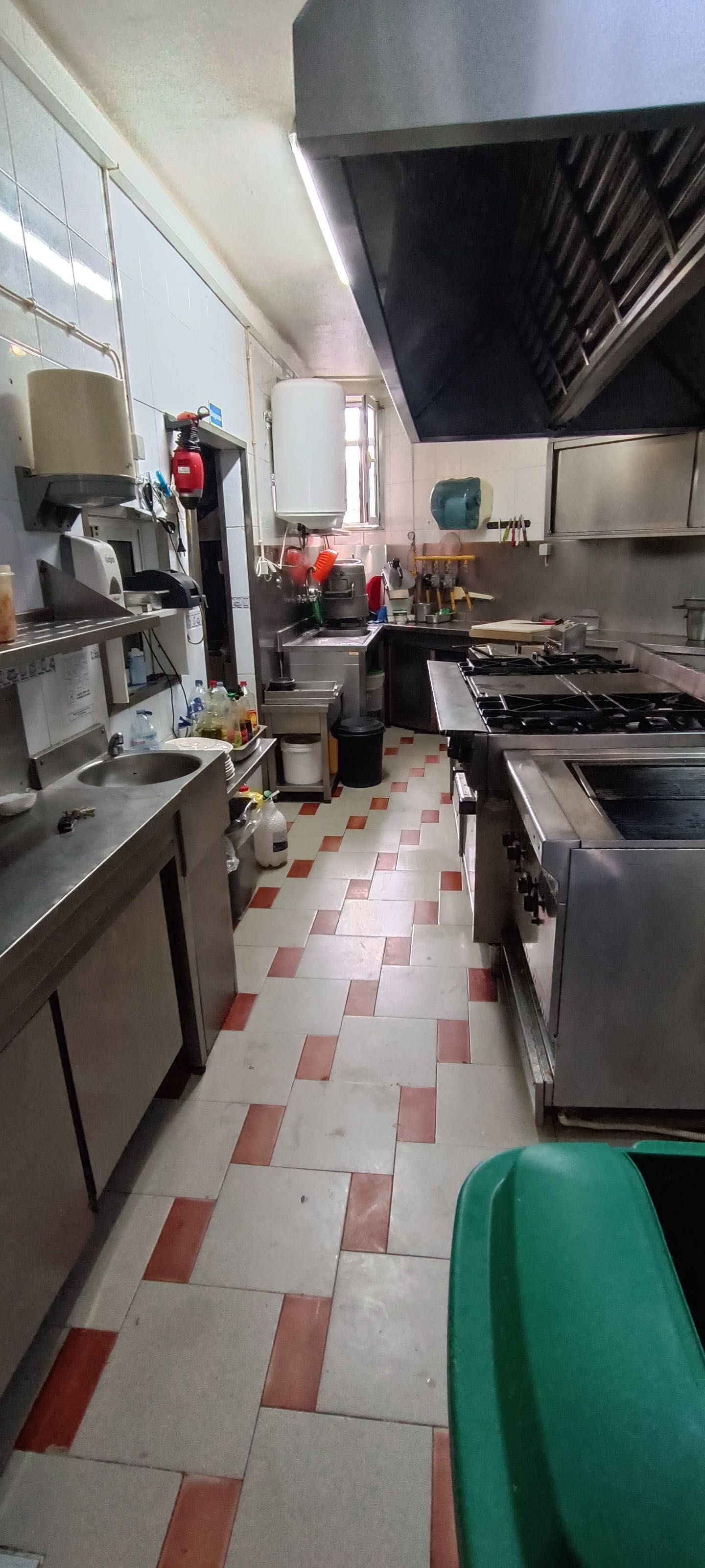 Trespassa-se restaurante em Alcobaça