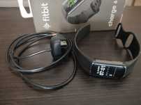 Смарт годинник Fitbit Charge 6 original