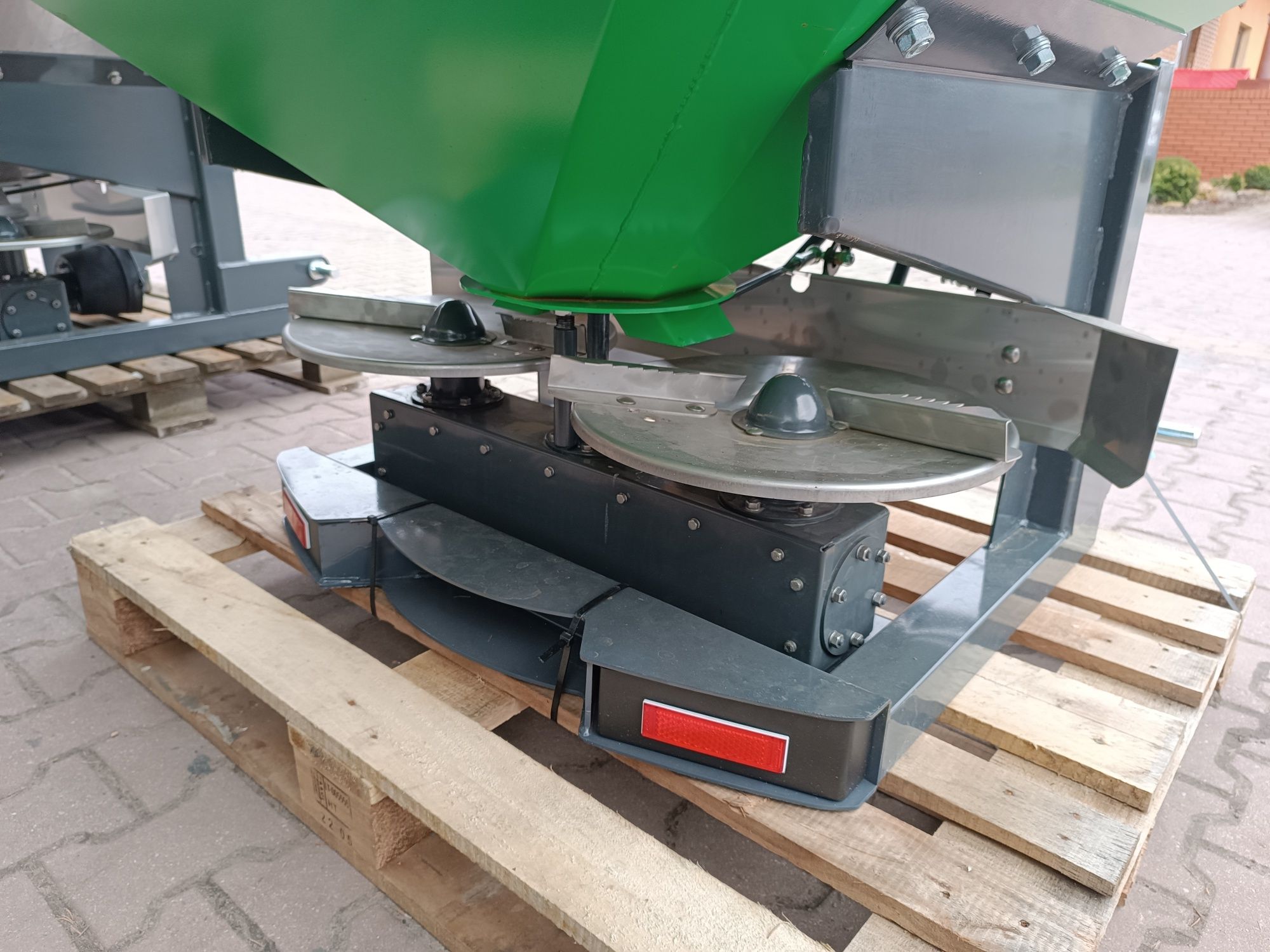 Rozsiewacz nawozów Langren 600 800 amazone strumyk 1200 janpol Gratis