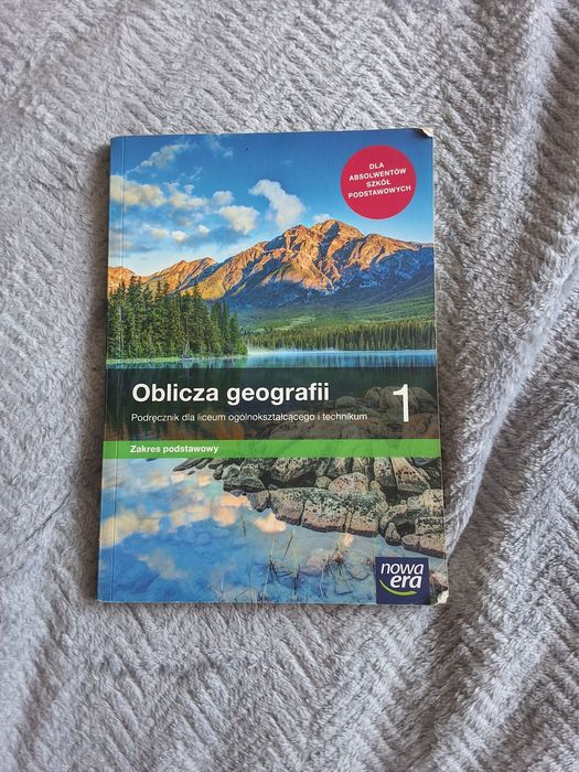 Oblicza geografii 1; zakres podstawowy