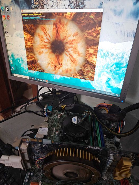 Відеокарта ASUS GeForce 9800GT DDR3 512 mB 256 bit