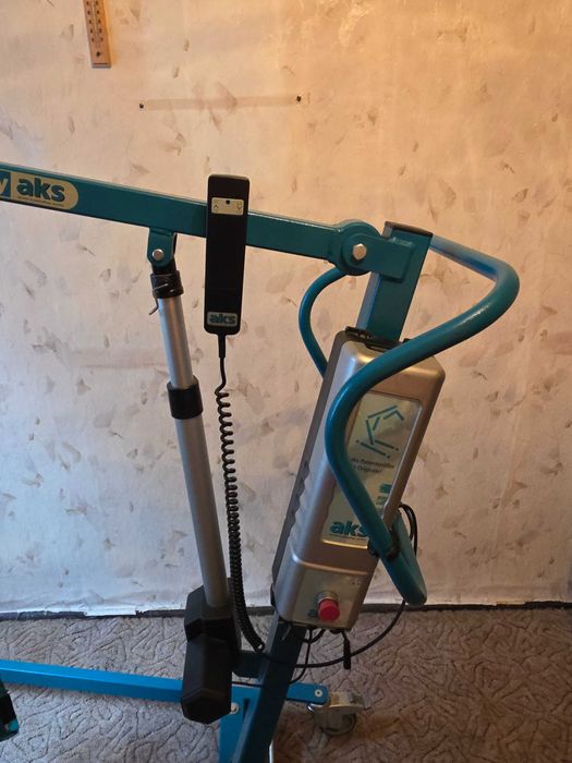 Podnośnik/transporter dla chorych