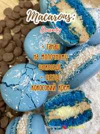 Французький десерт ''Macarons'' в асортименті