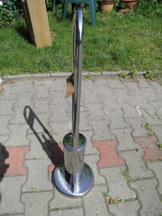 zestaw stojak na papier toaletowy+ szczotka do wc srebrny stalowy