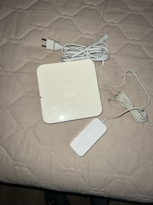 Роутер Apple airport extrime