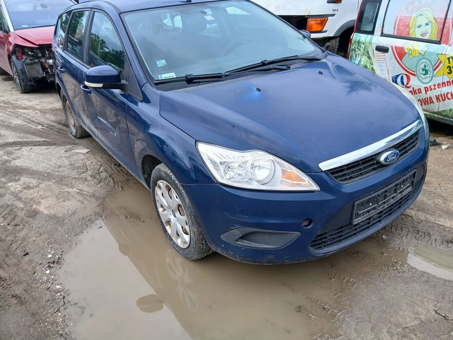 ford focus MK2 LIFT kombi fotel fotele kanapa deska kokpit podsufitka boczek boczki klamka