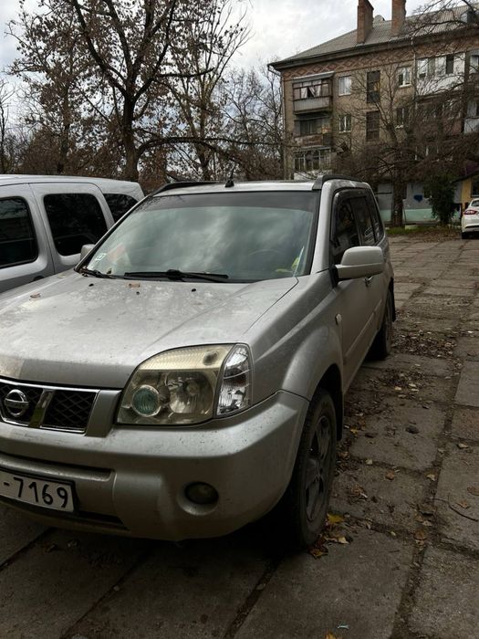 Nissan X-Treil T30 2003