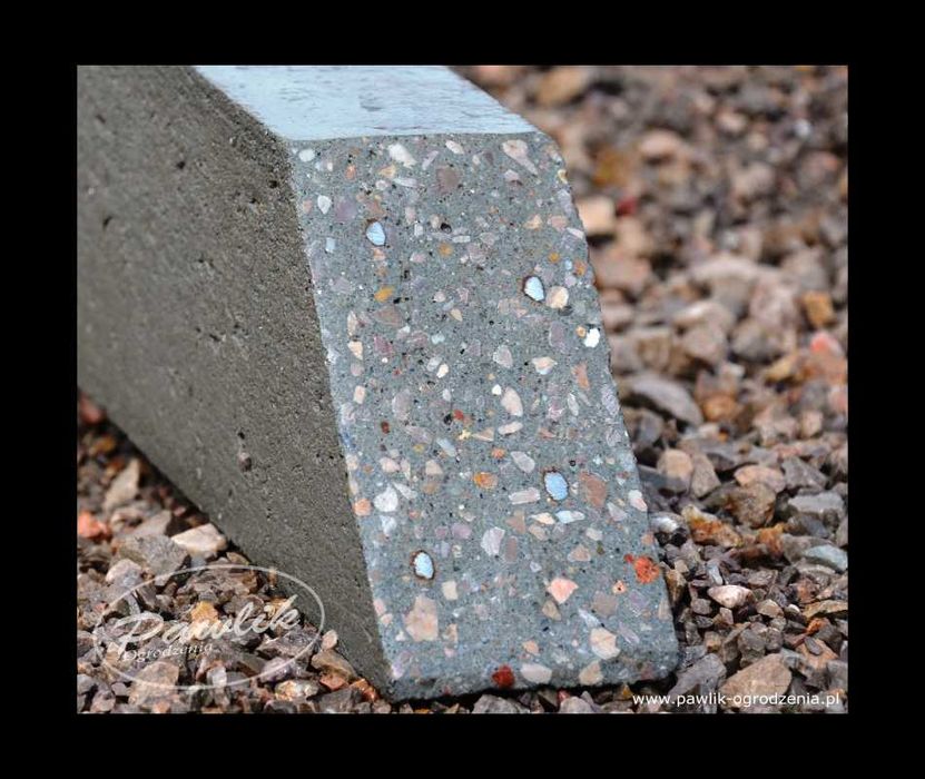 Słupki Betonowe dł cm 180,220,240,260 Producent Pawlik+rozładunek HDS