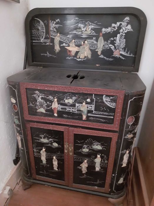 Movel japonês antigo