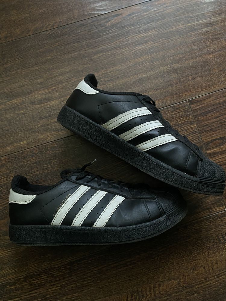 кросівки superstar