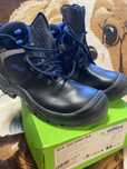 Witam, mam do sprzedania buty Atlas