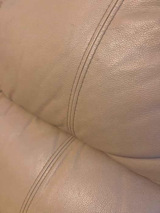 Sofá de 3 Lugares + Poltrona Chaise Longue — Reclináveis e em Pele