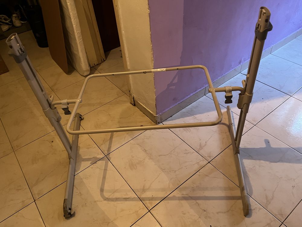 Berço de bebe pra por no lado da cama em otimo estado