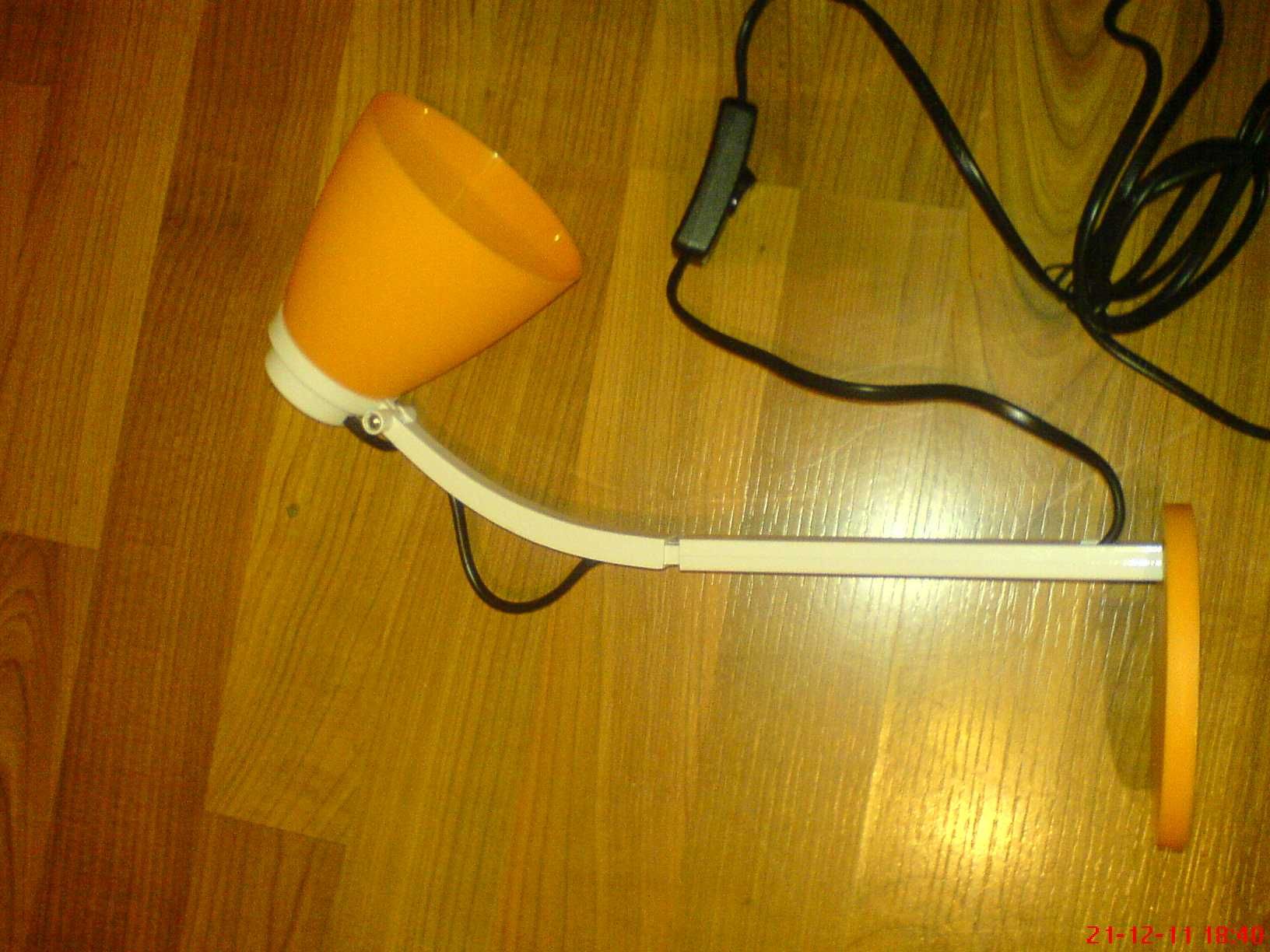 Lampka Biurkowa Lolli Pomarańcz z żarówką LED. Ruchome ramię. NOWA.