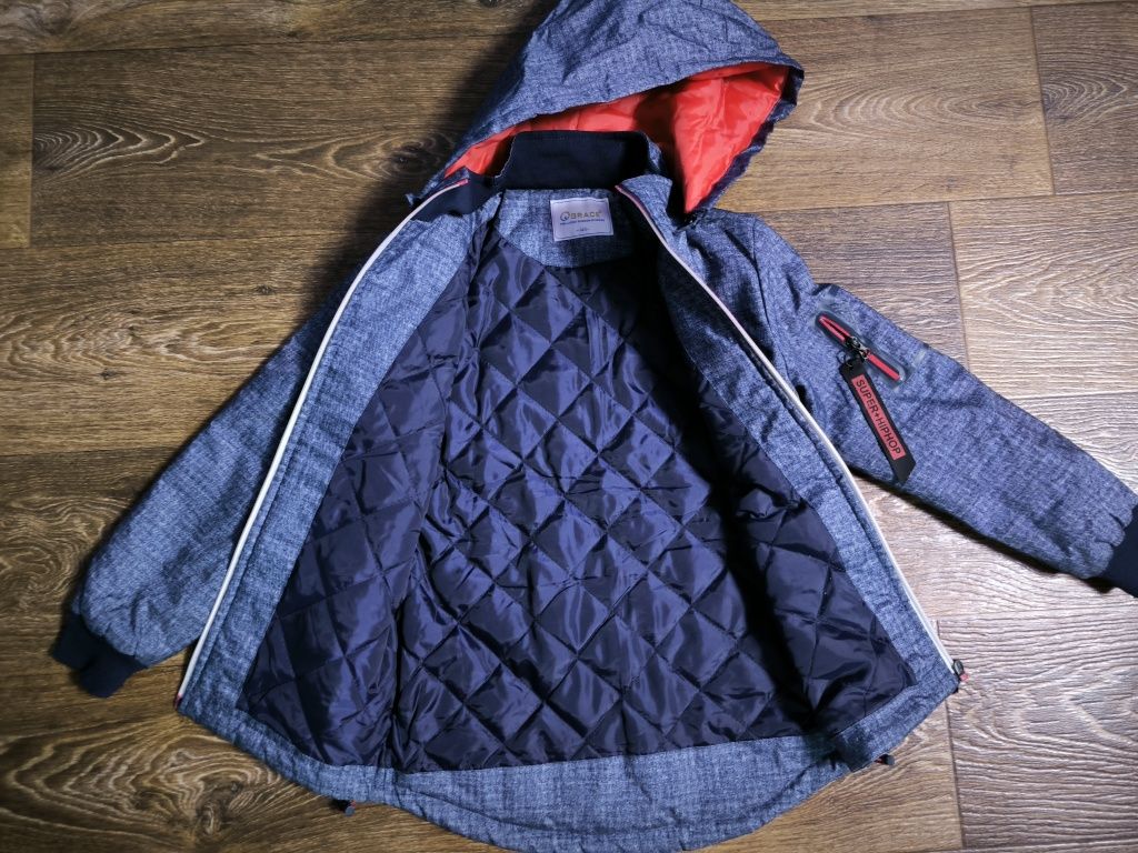 Деми куртка для мальчика 140р