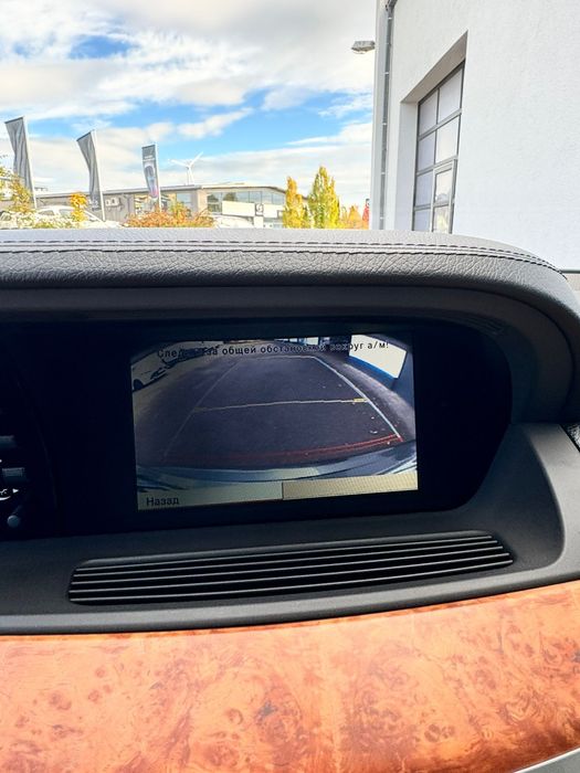 Продам Mercedes-Benz W221 S550