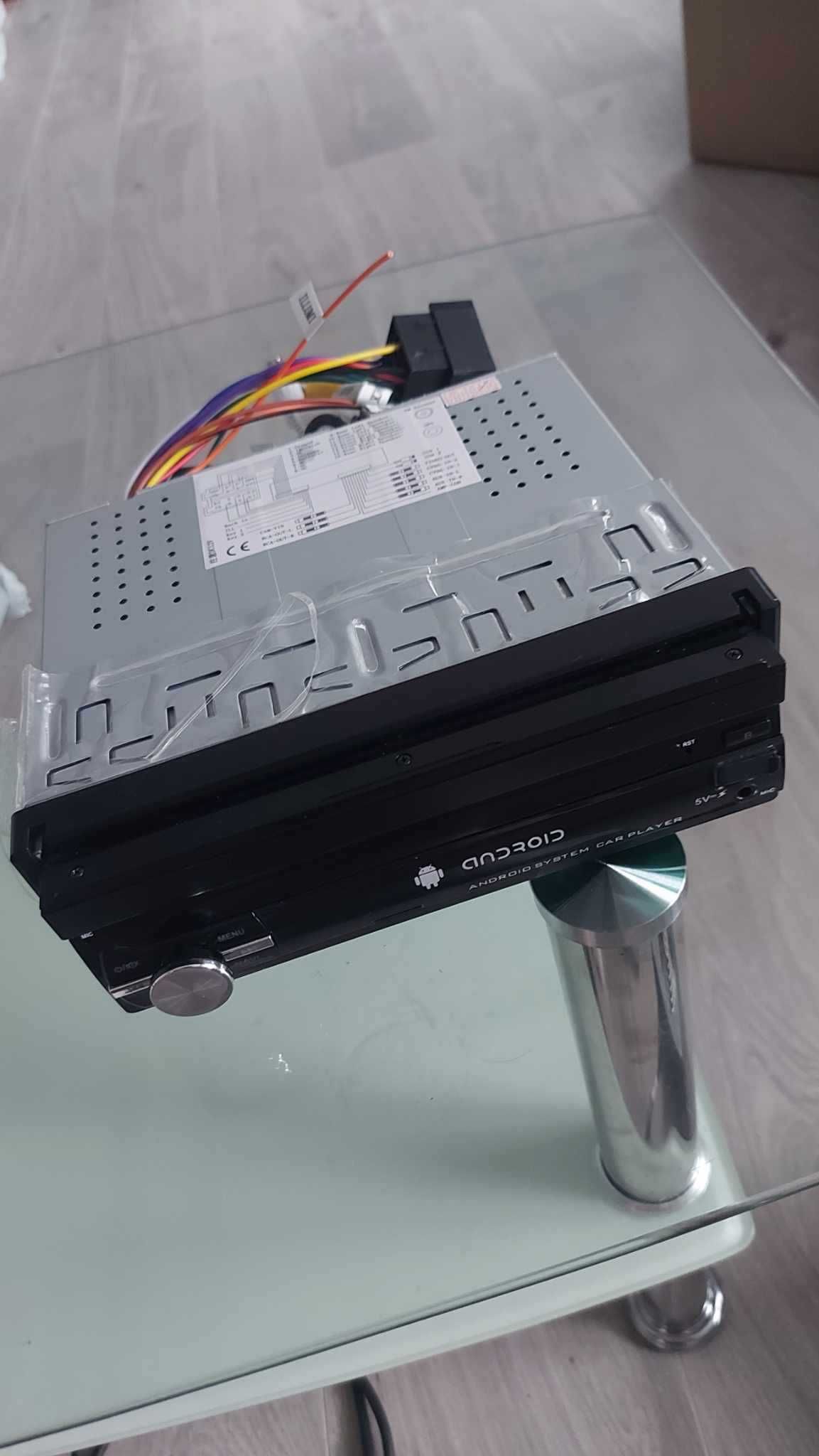 Radio 1 DIN wysuwane Android USB Bluetooth YouTube WI-FI Nawigacja RDS