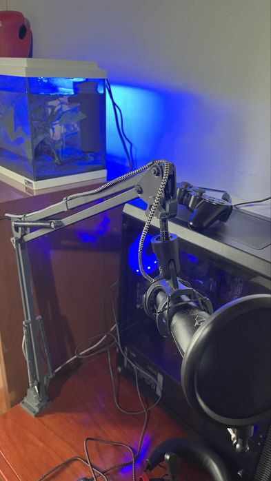 Microfone Trust + Suporte